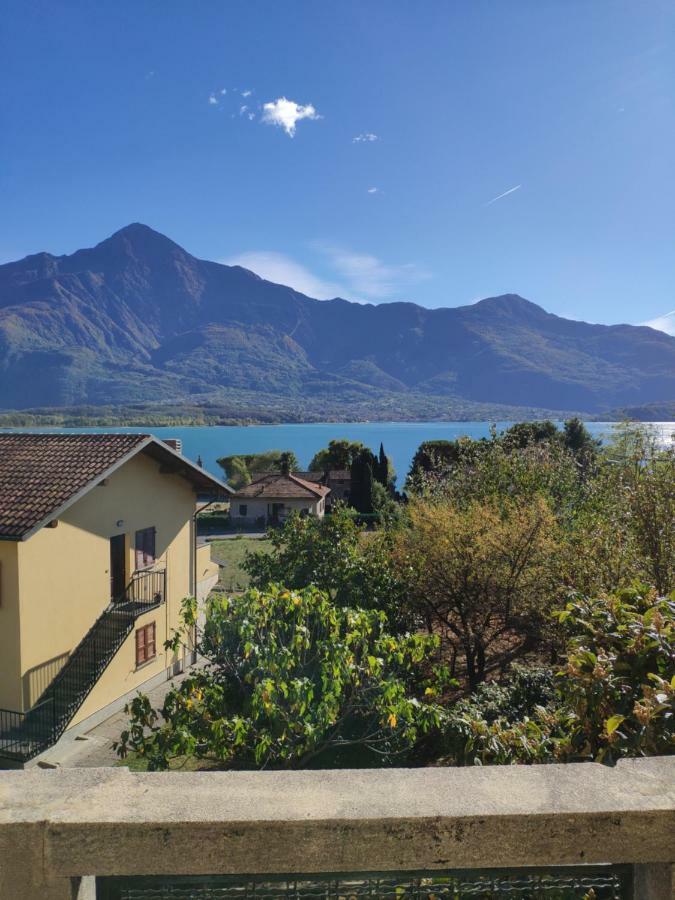 Casa Gialla Gera Lario Luaran gambar