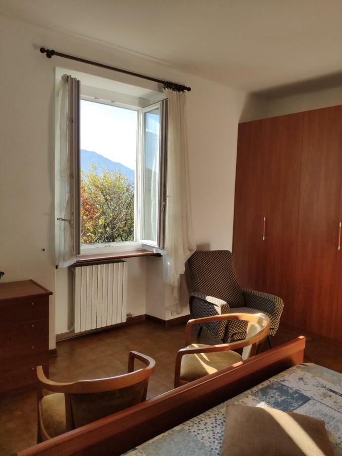 Casa Gialla Gera Lario Luaran gambar